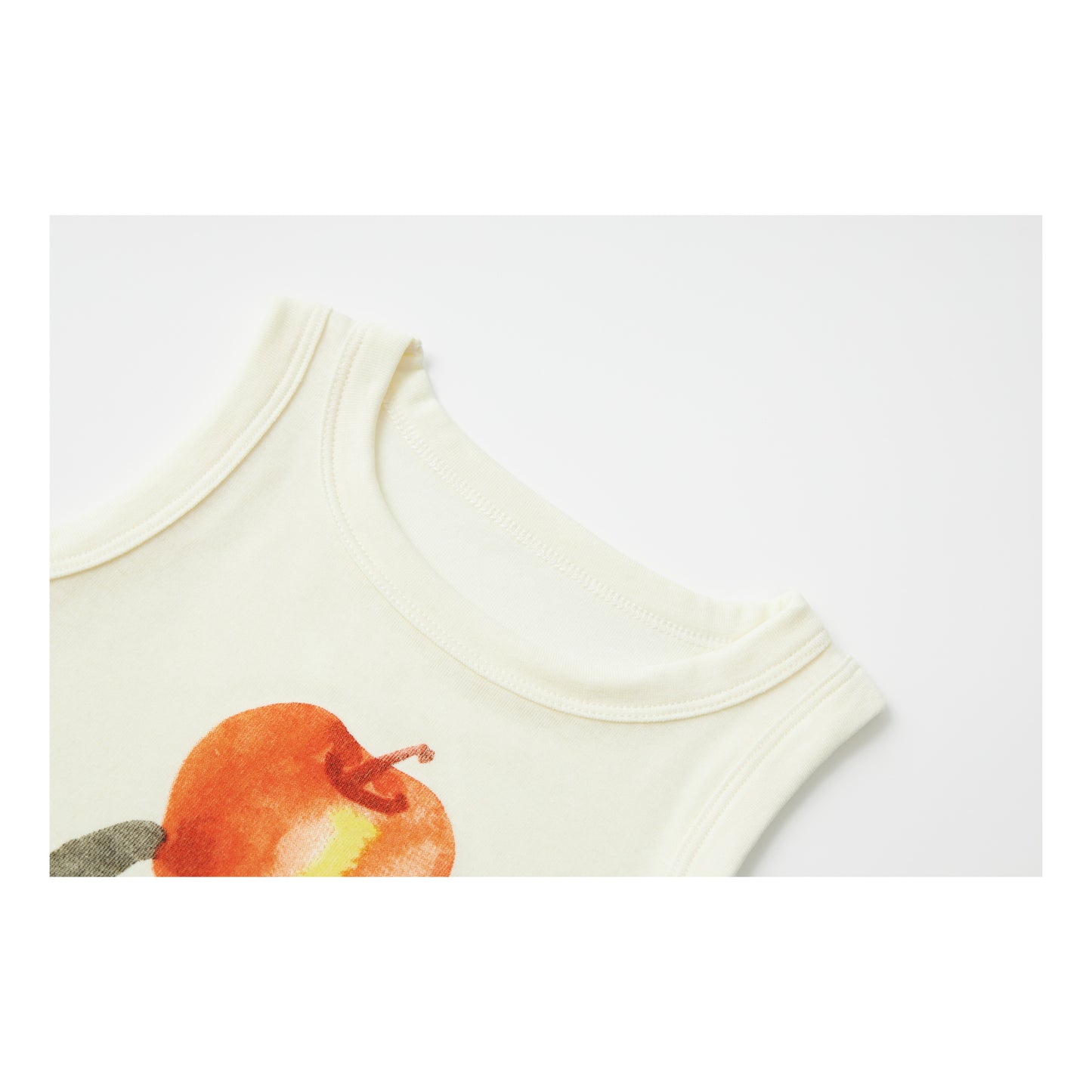 Raypon | Arctic Pals | "Apple Penguin" Slub Cotton Graphic Tee