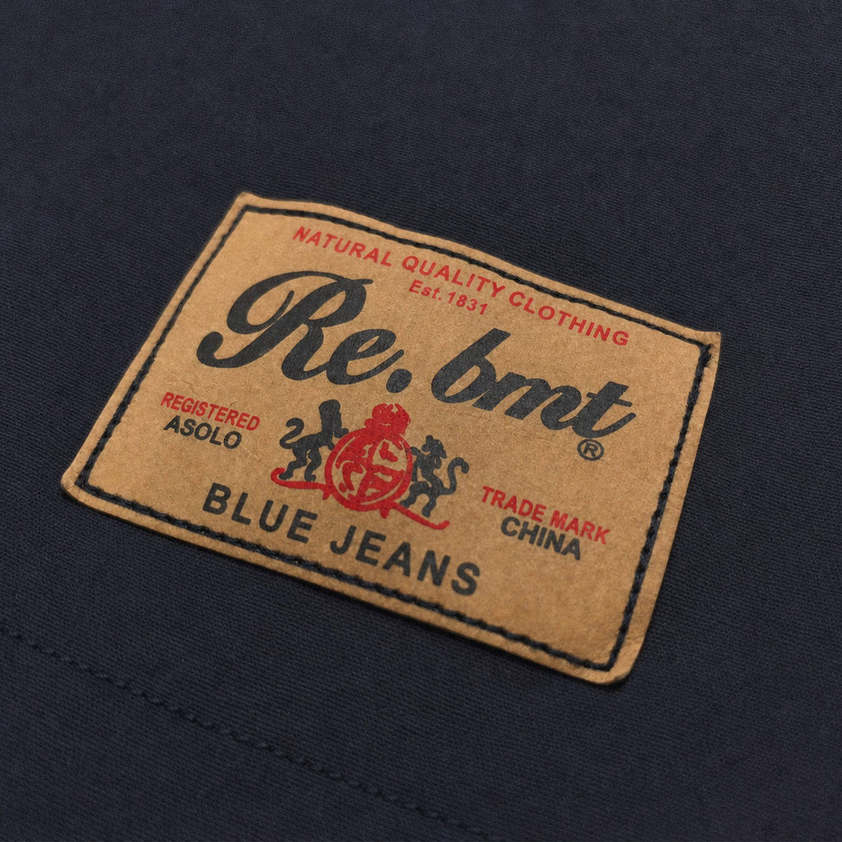 Raypon | Arctic Pals | "Antarctica" Patch Windbreaker – detail view 5
