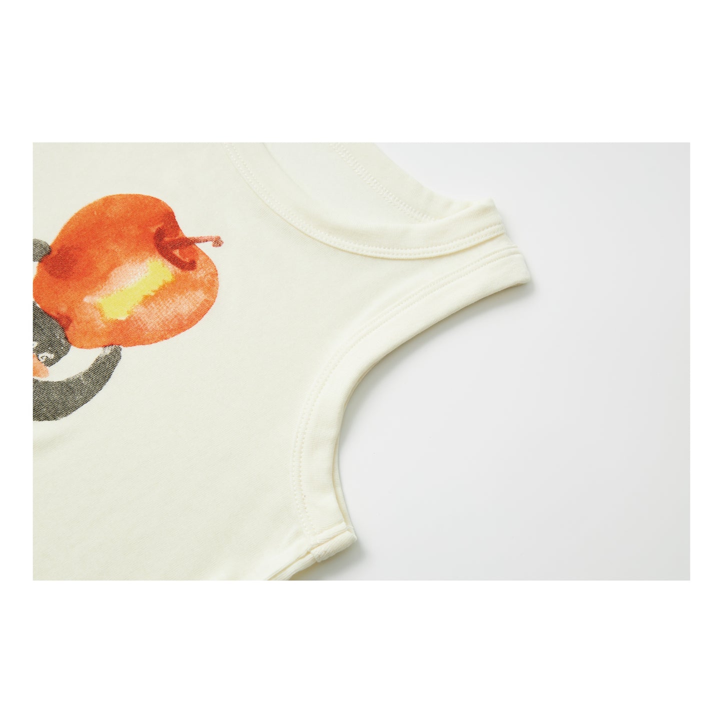 Raypon | Arctic Pals | "Apple Penguin" Slub Cotton Graphic Tee