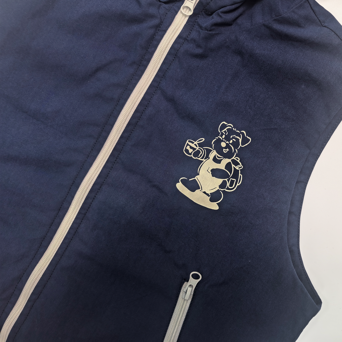 Raypon | Playful Pals | "Busy Dog" Hooded Vest – detail view 1