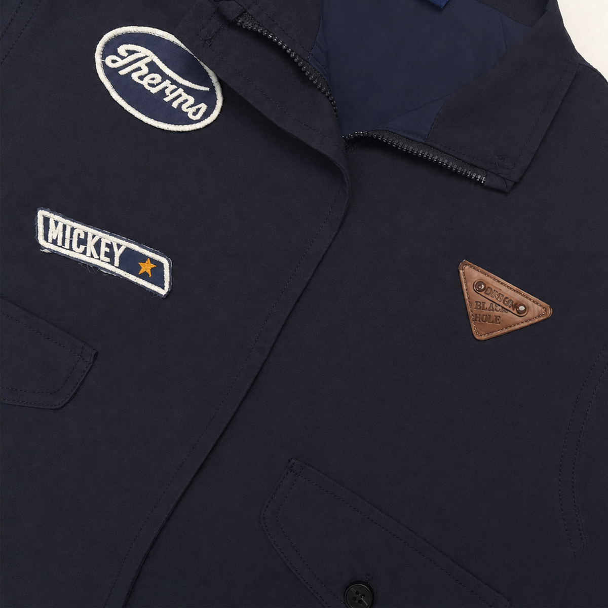 Raypon | Arctic Pals | "Antarctica" Patch Windbreaker – detail view 1